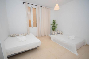 For You Rentals Hermoso apartamento TEMPORAL Plaza Zerolo - Chueca - Madrid INF1F